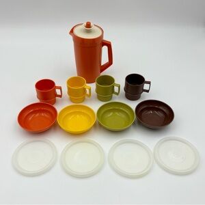 Vintage Tupperware Complete Mini Serve It Child's Serving Set 1979 1970s